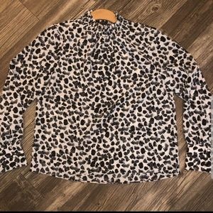 Limited career top